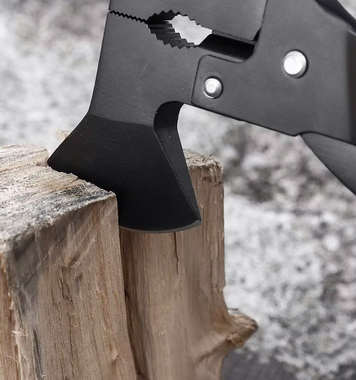 تبر و چکش 13 کاره گرین لاین Green Lion Storm Breaker Multitool Axe مدل 47808