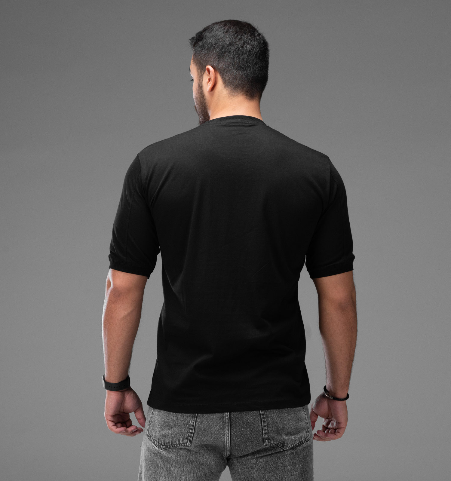 تیشرت یقه گرد مردانه مشکی نخ پنبه طرح دار مدل 48235